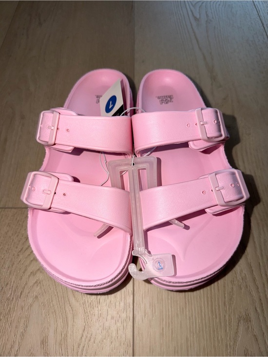 wild fable Shoes - NWT Target Wild Fable Pink Double-Buckle Slide Sandals Size 7
